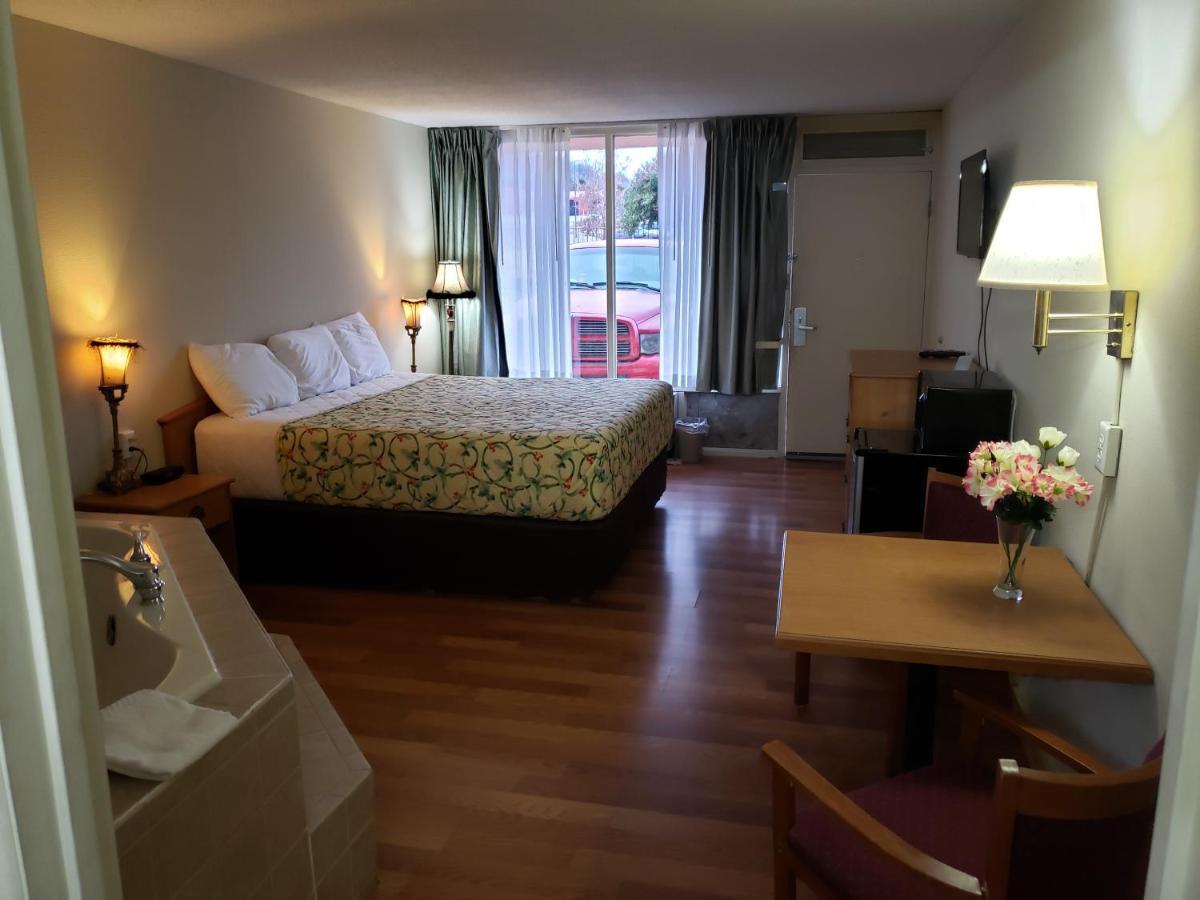 Mountain Home Inn エクステリア 写真